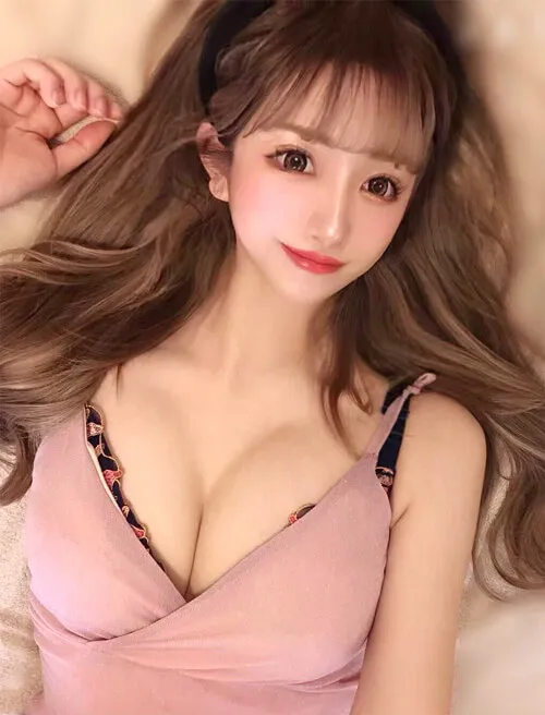 涼宮れい〜美を極めたSS級美女 |新宿メンズエステ スイートミスト